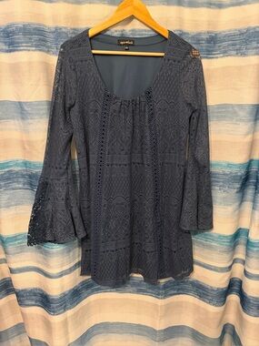 Angie & Michelle Blue Lace Bell Sleeve Women's dress/tunic